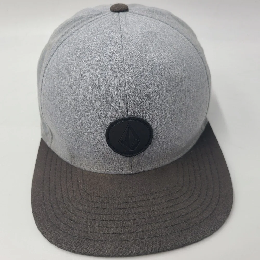 Volcom Hat Snapback Grey Black Distressed Skate Skateboard Surf Casual Logo Men
